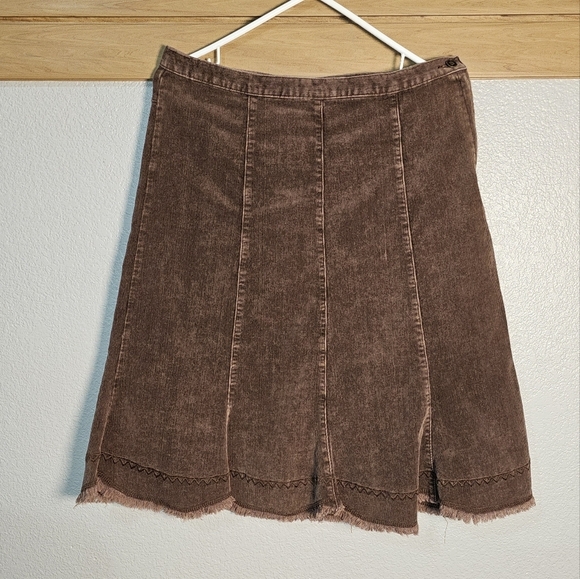 OJAI Brown Denim Corduroy Skirt with scalloped freyed hem Size 8 - Picture 1 of 7